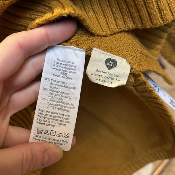 Madewell Mustard Small High/Low hem Sweater - Picture 4 of 4